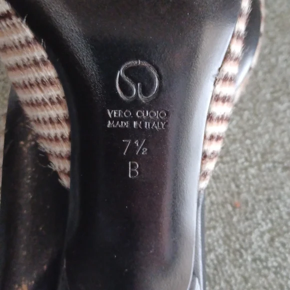 ST JOHN Shoes Size 71/2 - Picture 4 of 5